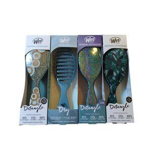 Wet Brush 4-piece Holiday Diamond Detangler Hairbrush Set - Emerald Set